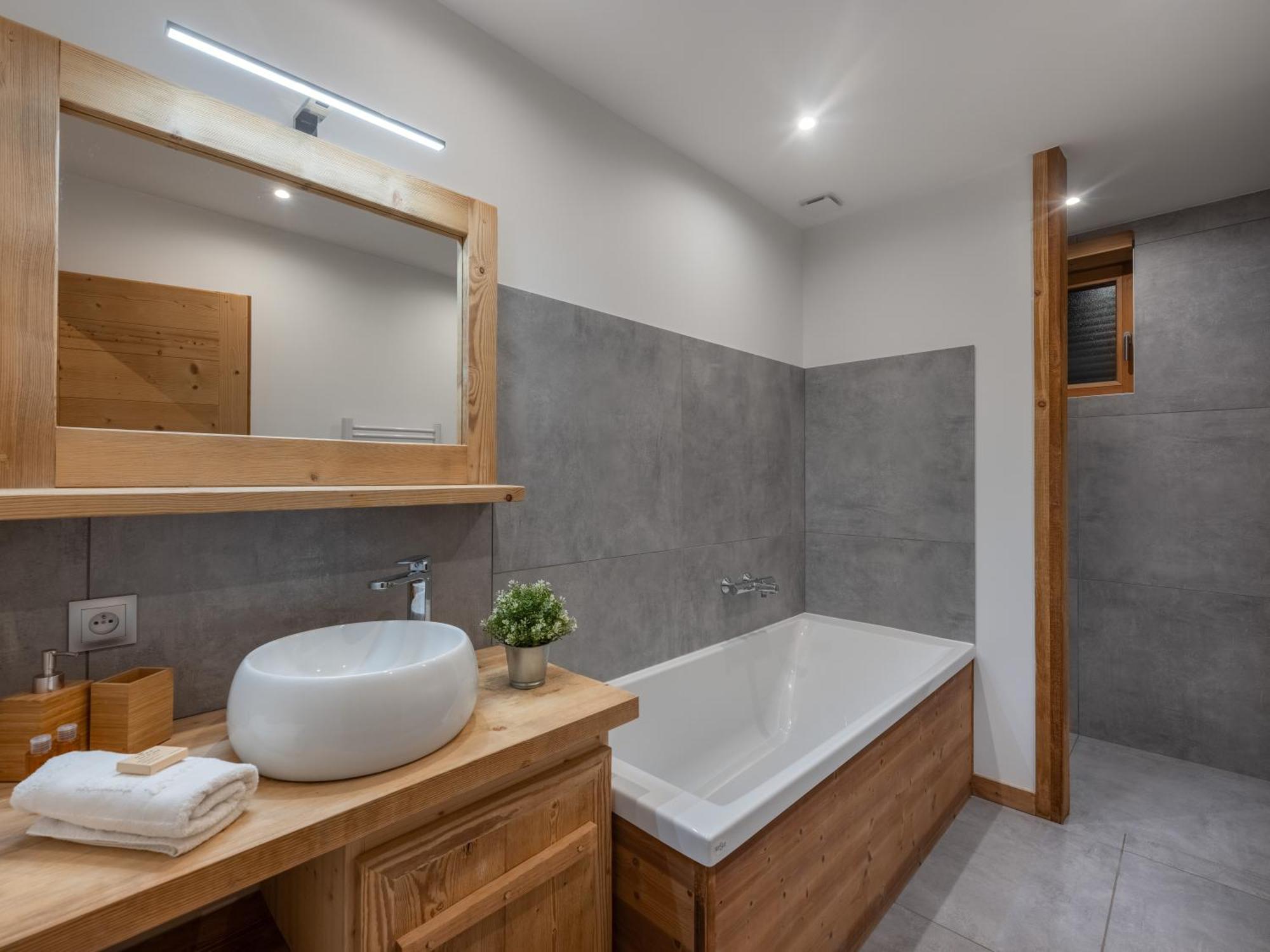 Chalet 1100 - Bo Immobilier Chatel - A Mi-Chemin Du Centre Et Du Linga - Jacuzzi Sauna Et Cheminee Exteriör bild